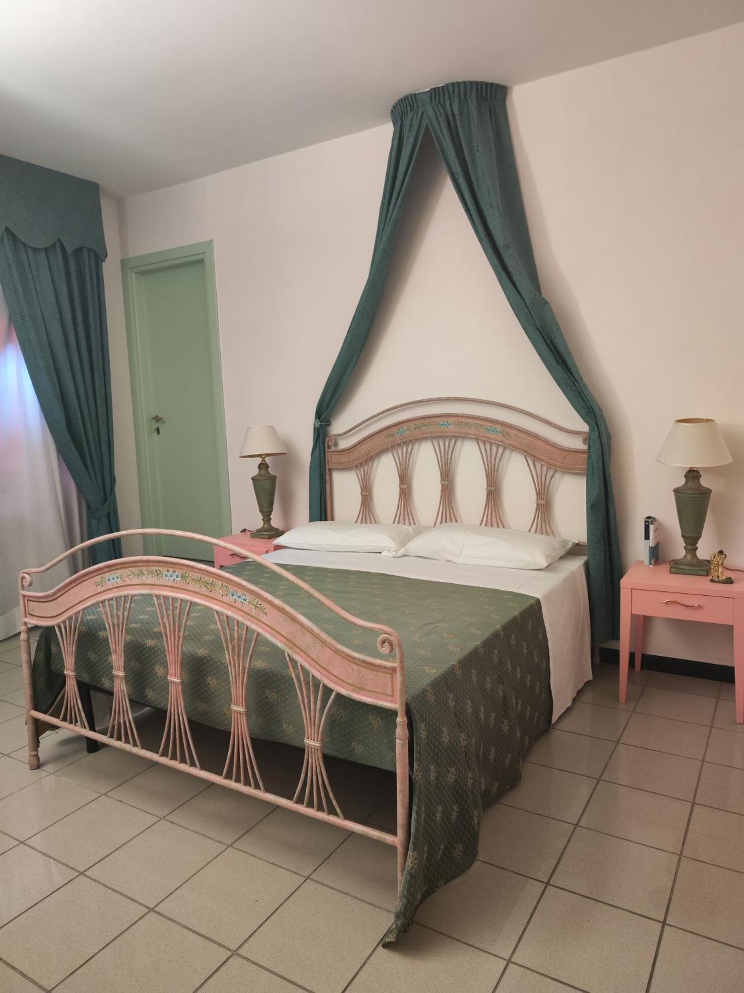 קסטרווילארי Dalia Appartamento Turistico מראה חיצוני תמונה